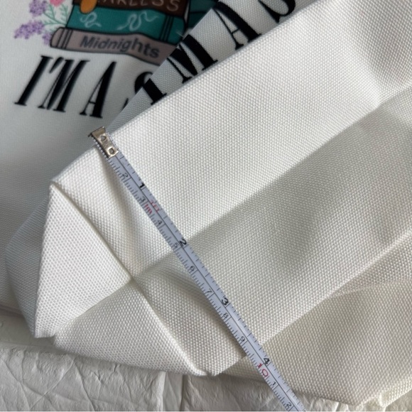 2 New 'I'm a Swiftie' Double Sided Tote Bags - Picture 3 of 7